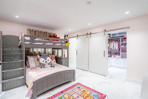 Casa en venta en Homestead, Florida, 4 dormitorios, 306.11 m2 № 1996830 - foto 13