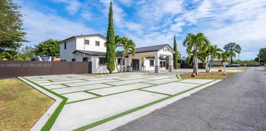 Casa en Homestead, Florida 4 dormitorios, 306.11 m2 № 1996830