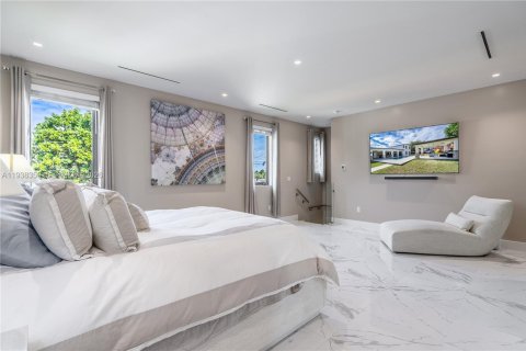 Casa en venta en Homestead, Florida, 4 dormitorios, 306.11 m2 № 1996830 - foto 22