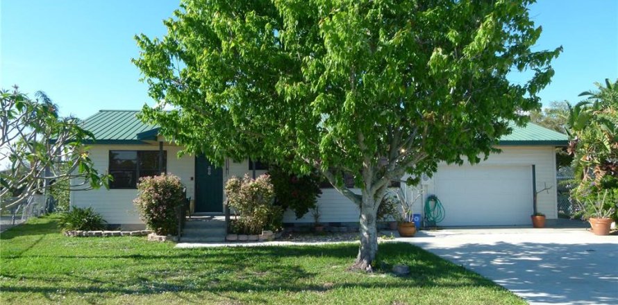 Casa en Okeechobee, Florida 3 dormitorios, 150.59 m2 № 1527905
