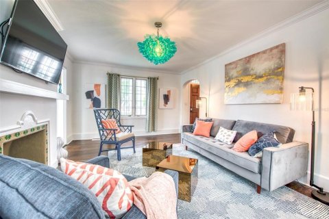 Casa en venta en Sarasota, Florida, 4 dormitorios, 285.21 m2 № 1673579 - foto 9