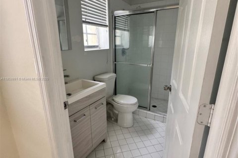 Condo in Homestead, Florida, 3 bedrooms  № 1871881 - photo 15