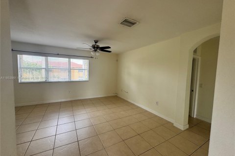 Condo in Homestead, Florida, 3 bedrooms  № 1871881 - photo 18