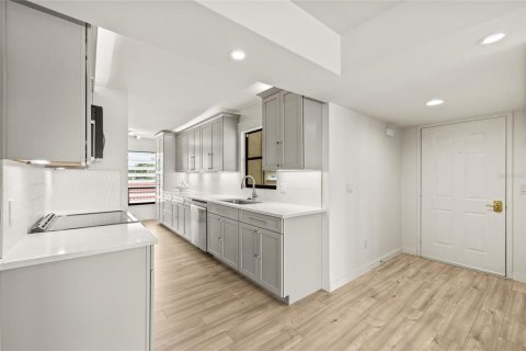 Condominio en venta en South Pasadena, Florida, 2 dormitorios, 134.24 m2 № 1907560 - foto 13