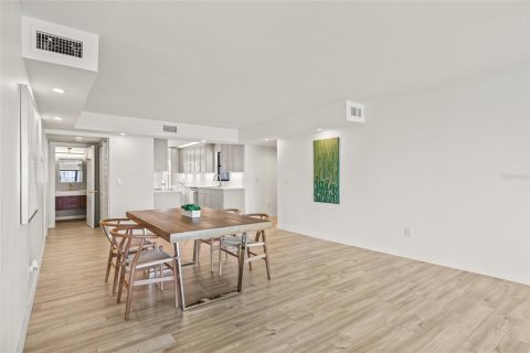 Condominio en venta en South Pasadena, Florida, 2 dormitorios, 134.24 m2 № 1907560 - foto 8