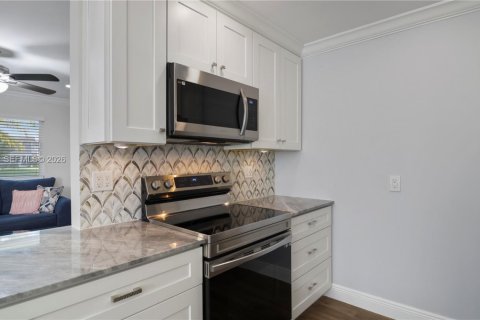 Copropriété à louer à Delray Beach, Floride: 1 chambre, 66.89 m2 № 2407759 - photo 3