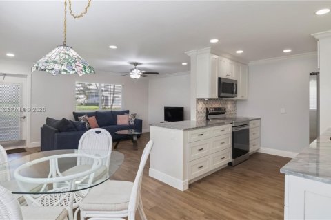 Copropriété à louer à Delray Beach, Floride: 1 chambre, 66.89 m2 № 2407759 - photo 9