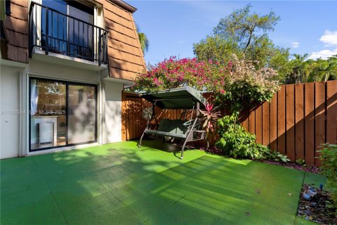 Touwnhouse à vendre à Davie, Floride: 3 chambres, 138.24 m2 № 1986616 - photo 28