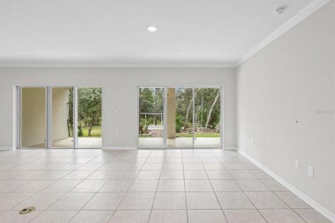 House in Spring Hill, Florida 4 bedrooms, 209.96 sq.m. № 2418790 - photo 29
