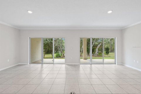 House in Spring Hill, Florida 4 bedrooms, 209.96 sq.m. № 2418790 - photo 4