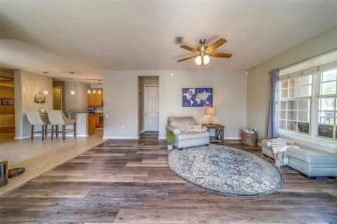 Copropriété à vendre à Seminole, Floride: 2 chambres, 189.52 m2 № 1833066 - photo 19