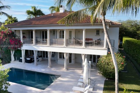 Купить виллу или дом в Корал-Гейблс, Флорида 5 спален, 469.44м2, № 2019405 - фото 15