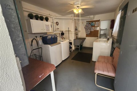 Condo in Saint Petersburg, Florida, 1 bedroom  № 2273092 - photo 16