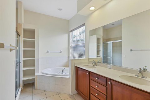 Casa en venta en Lakewood Ranch, Florida, 3 dormitorios, 192.59 m2 № 1829620 - foto 29