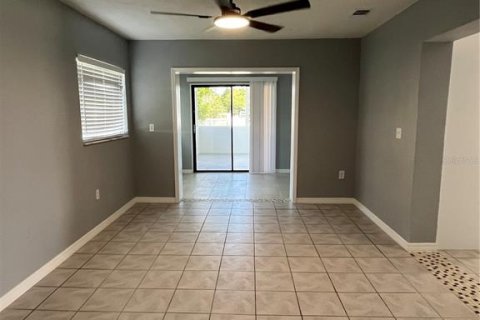 Casa en venta en Palmetto, Florida, 3 dormitorios, 124.21 m2 № 1899931 - foto 3