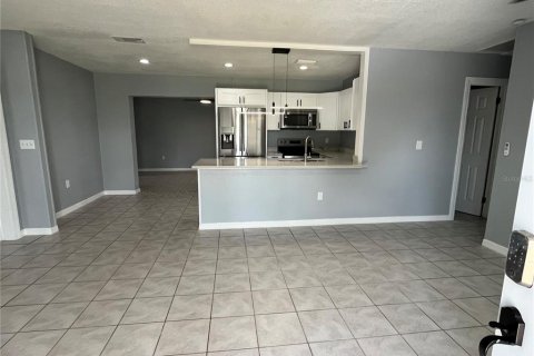 Casa en venta en Palmetto, Florida, 3 dormitorios, 124.21 m2 № 1899931 - foto 4