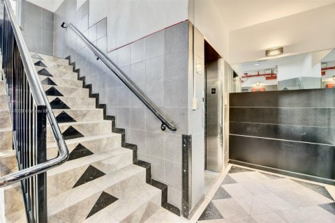 Condominio en venta en Miami Beach, Florida, 39.02 m2 № 1821661 - foto 27