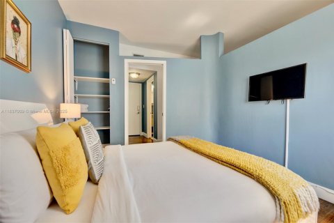 Condominio en venta en Miami Beach, Florida, 39.02 m2 № 1821661 - foto 21