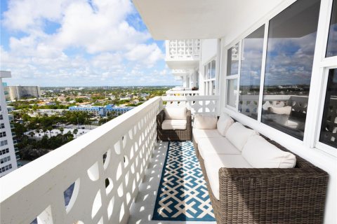 Condominio en alquiler en Fort Lauderdale, Florida, 1 dormitorio, 80.82 m2 № 1953205 - foto 6