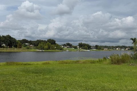 Terrain à Orlando, Floride № 2348399