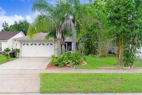 Casa en venta en Kissimmee, Florida, 3 dormitorios, 123.56 m2 № 1882884 - foto 1