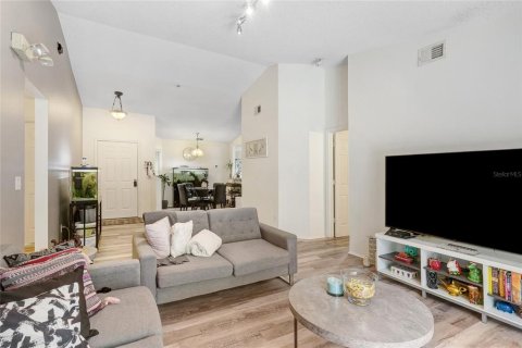 Casa en venta en Kissimmee, Florida, 3 dormitorios, 123.56 m2 № 1882884 - foto 4