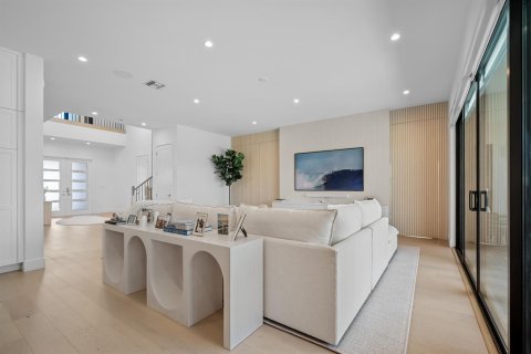 Купить виллу или дом в Бока-Ратон, Флорида 15 комнат, 499.63м2, № 2188535 - фото 8