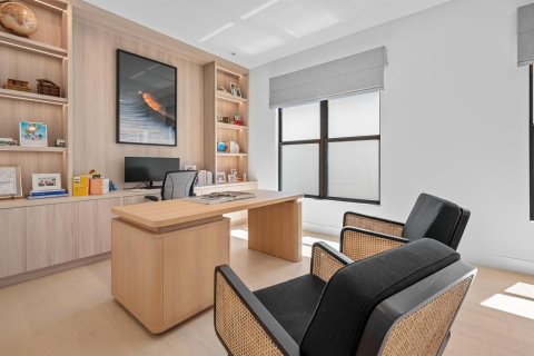 Купить виллу или дом в Бока-Ратон, Флорида 15 комнат, 499.63м2, № 2188535 - фото 4