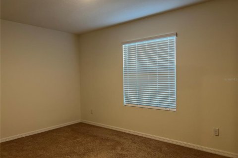 Townhouse in Brandon, Florida 3 bedrooms, 158.58 sq.m. № 1915209 - photo 17