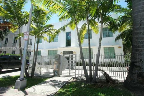 Appartement à louer à Miami Beach, Floride: 1 chambre, 41.9 m2 № 1985950 - photo 11