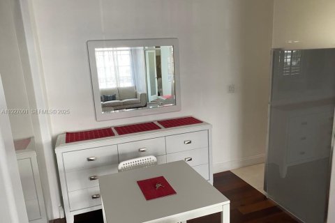 Appartement à louer à Miami Beach, Floride: 1 chambre, 41.9 m2 № 1985950 - photo 7
