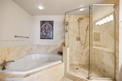 Condo in Plantation, Florida, 3 bedrooms  № 1889883 - photo 20
