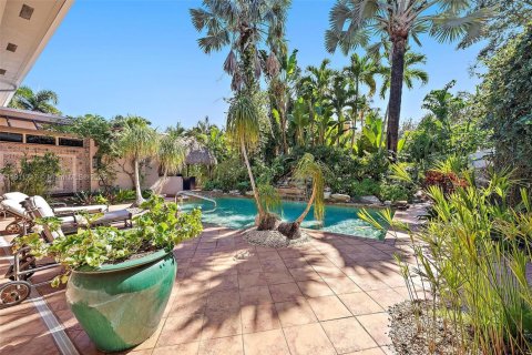 Casa en venta en Jupiter, Florida, 4 dormitorios, 393.44 m2 № 1969667 - foto 7