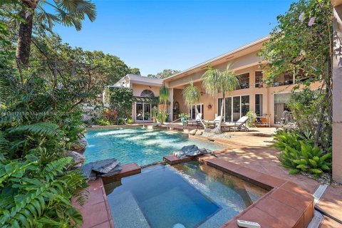 Casa en venta en Jupiter, Florida, 4 dormitorios, 393.44 m2 № 1969667 - foto 10