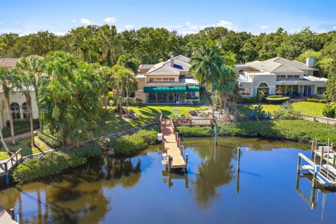 Casa en venta en Jupiter, Florida, 4 dormitorios, 393.44 m2 № 1969667 - foto 3