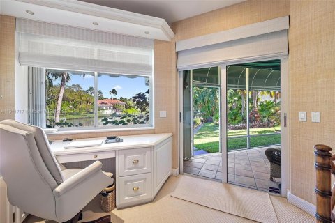 Casa en venta en Jupiter, Florida, 4 dormitorios, 393.44 m2 № 1969667 - foto 15