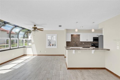 Touwnhouse à louer à Daytona Beach, Floride: 3 chambres, 158.96 m2 № 2100227 - photo 7