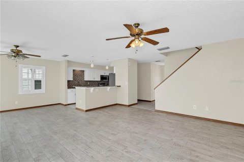 Touwnhouse à louer à Daytona Beach, Floride: 3 chambres, 158.96 m2 № 2100227 - photo 6