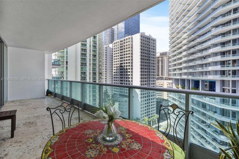 Condominio en venta en Miami, Florida, 1 dormitorio, 83.15 m2 № 2011392 - foto 9