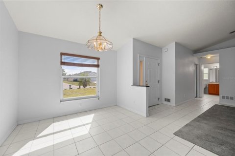 House in North Port, Florida 3 bedrooms, 217.39 sq.m. № 2143082 - photo 4