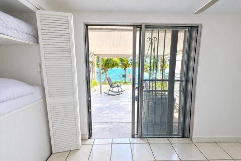 Touwnhouse à vendre à Hialeah, Floride: 1 chambre, 69.68 m2 № 2436071 - photo 12