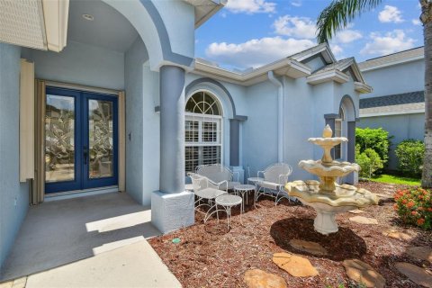 House in Bradenton, Florida 4 bedrooms, 236.53 sq.m. № 1837681 - photo 4