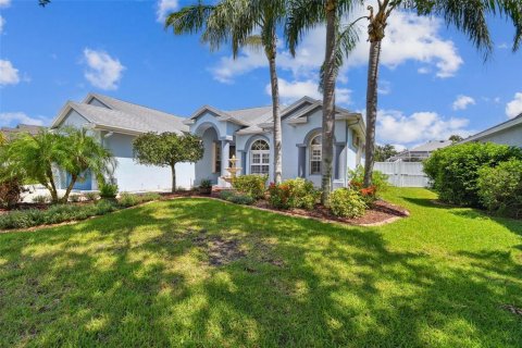 House in Bradenton, Florida 4 bedrooms, 236.53 sq.m. № 1837681 - photo 6