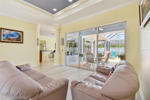 House in Bradenton, Florida 4 bedrooms, 236.53 sq.m. № 1837681 - photo 11