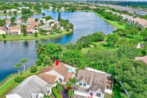 Casa en alquiler en Davie, Florida, 3 dormitorios, 136.75 m2 № 2077950 - foto 2