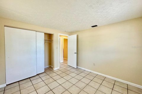 Villa ou maison à louer à Tampa, Floride: 3 chambres, 119.66 m2 № 2419825 - photo 19