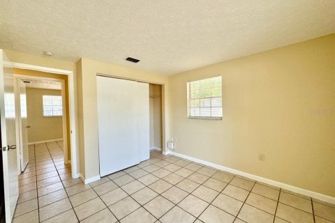 Villa ou maison à louer à Tampa, Floride: 3 chambres, 119.66 m2 № 2419825 - photo 17