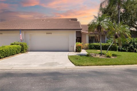 Condo in Sarasota, Florida, 2 bedrooms № 2236227