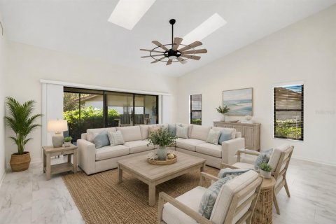 Condo in Sarasota, Florida, 2 bedrooms № 2236227 - photo 4