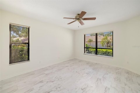 Condo in Sarasota, Florida, 2 bedrooms № 2236227 - photo 26
